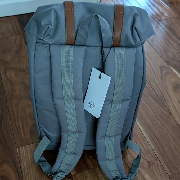 Herschel Supply Co. 'Retreat' Backpack New with Tags ❤️